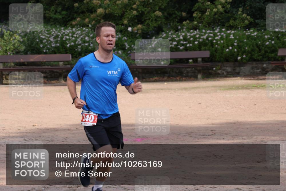 13.09.2026 - Stadtparktriathlon Emre Sener http://msf.ph/oto/10263169 13.09.2026 10:45:29 Laufen 340, 2, 0, 215, 340 meine-sportfotos.de