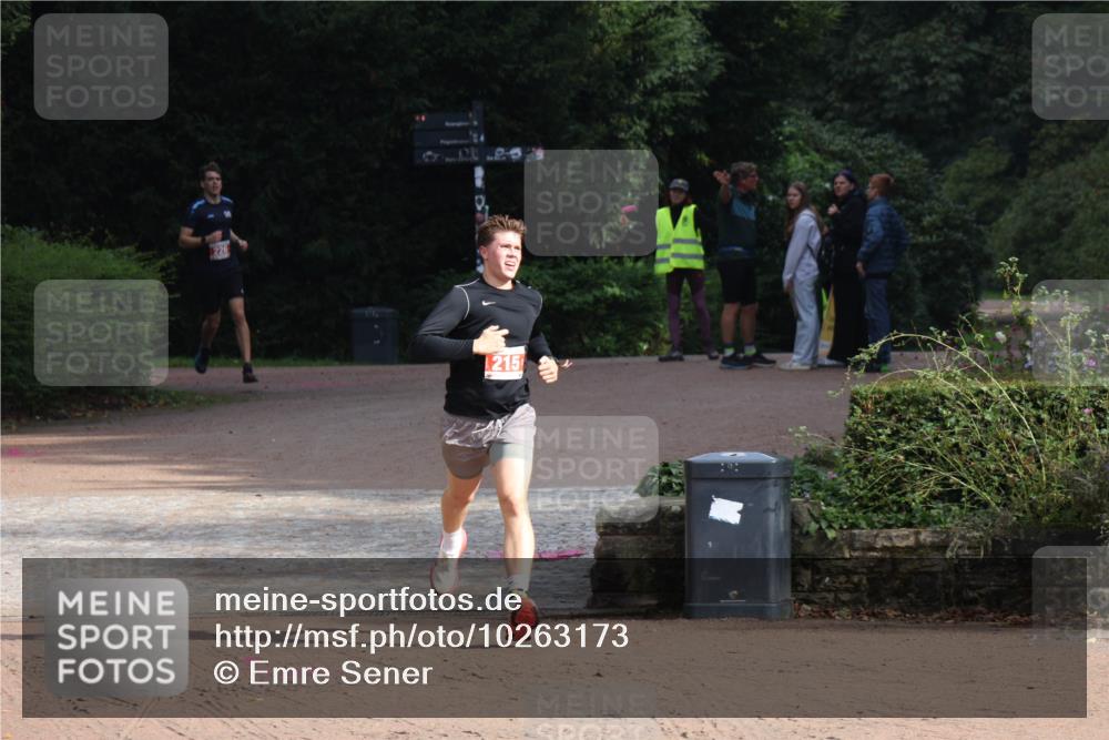 13.09.2026 - Stadtparktriathlon Emre Sener http://msf.ph/oto/10263173 13.09.2026 10:45:40 Laufen 215, 215, 226 meine-sportfotos.de