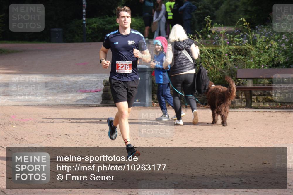 13.09.2026 - Stadtparktriathlon Emre Sener http://msf.ph/oto/10263177 13.09.2026 10:45:51 Laufen 25, 226, 215, 226 meine-sportfotos.de