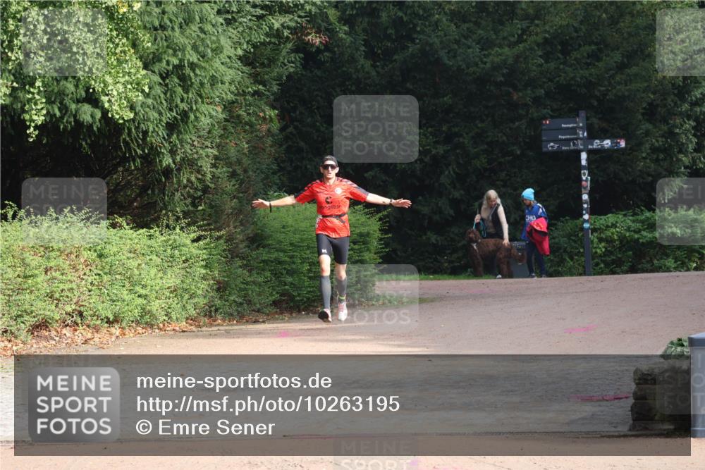 13.09.2026 - Stadtparktriathlon Emre Sener http://msf.ph/oto/10263195 13.09.2026 10:46:51 Laufen 328, 333 meine-sportfotos.de