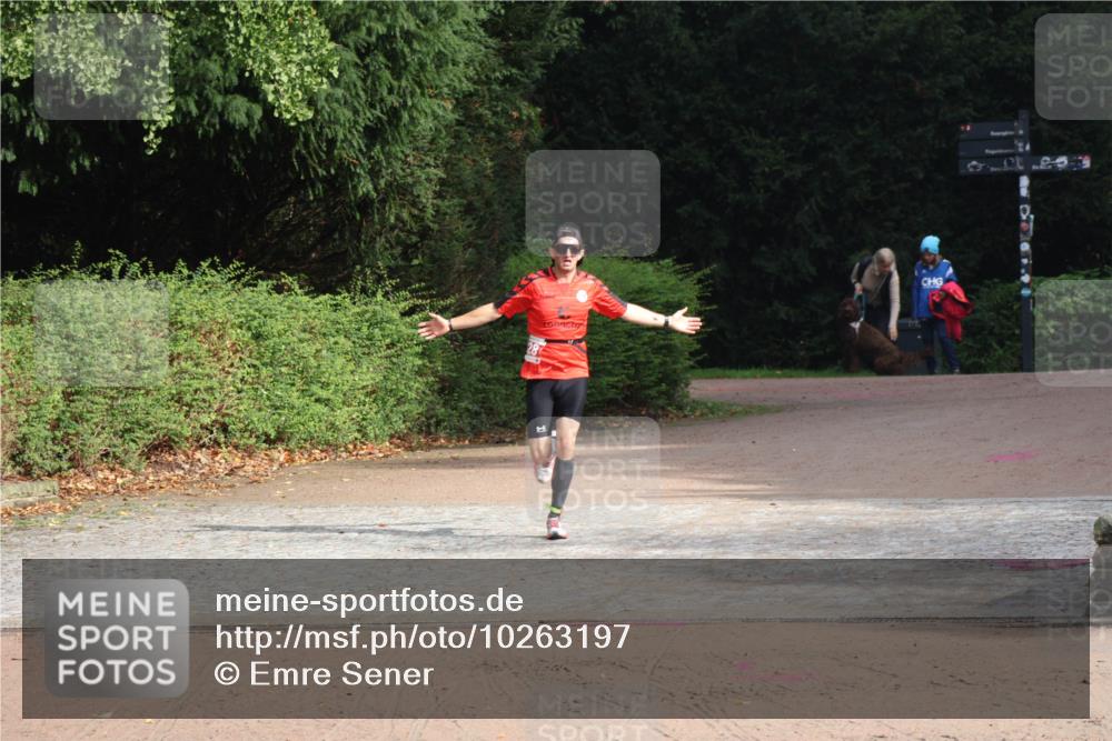 13.09.2026 - Stadtparktriathlon Emre Sener http://msf.ph/oto/10263197 13.09.2026 10:46:53 Laufen 328, 333 meine-sportfotos.de