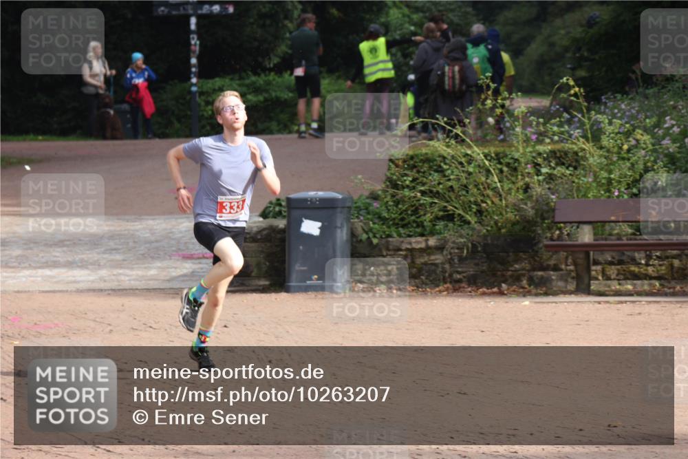 13.09.2026 - Stadtparktriathlon Emre Sener http://msf.ph/oto/10263207 13.09.2026 10:47:03 Laufen 333, 165574, 328, 333 meine-sportfotos.de