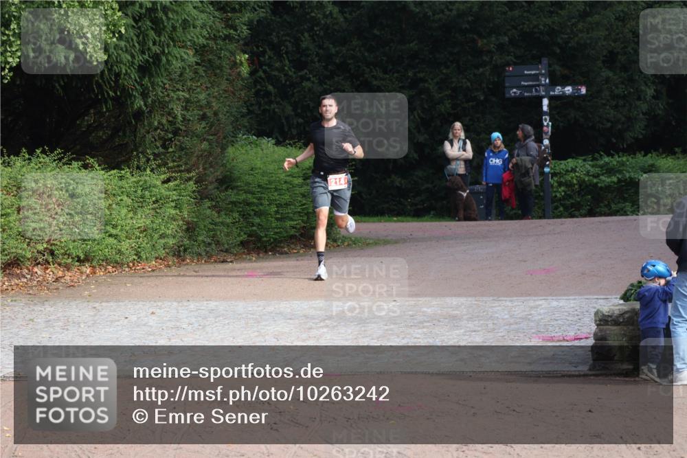 13.09.2026 - Stadtparktriathlon Emre Sener http://msf.ph/oto/10263242 13.09.2026 10:49:28 Laufen 12140, 214 meine-sportfotos.de