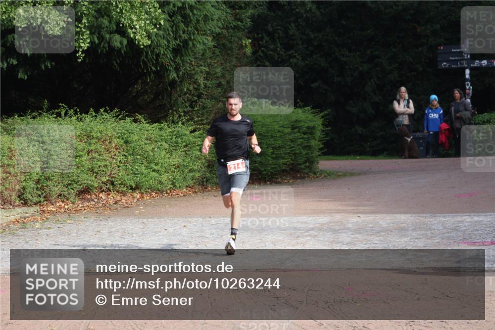 13.09.2026 - Stadtparktriathlon Emre Sener http://msf.ph/oto/10263244 13.09.2026 10:49:30 Laufen 214, 214 meine-sportfotos.de