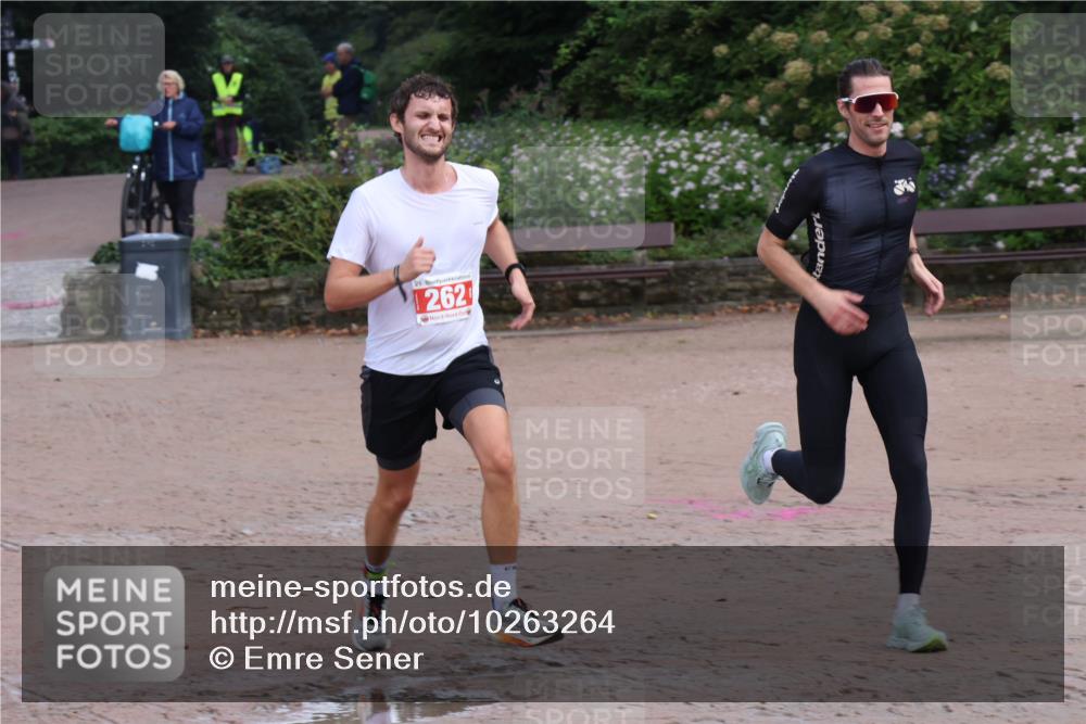 13.09.2026 - Stadtparktriathlon Emre Sener http://msf.ph/oto/10263264 13.09.2026 10:50:07 Laufen 262, 262 meine-sportfotos.de