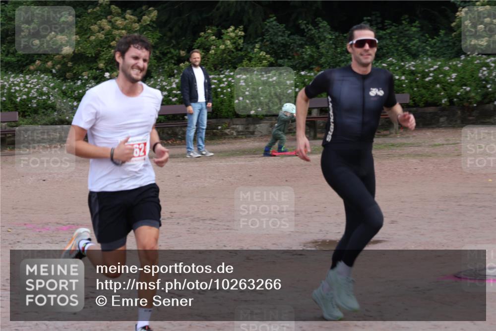 13.09.2026 - Stadtparktriathlon Emre Sener http://msf.ph/oto/10263266 13.09.2026 10:50:08 Laufen 62, 262 meine-sportfotos.de