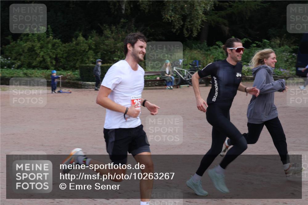 13.09.2026 - Stadtparktriathlon Emre Sener http://msf.ph/oto/10263267 13.09.2026 10:50:09 Laufen 260, 262 meine-sportfotos.de