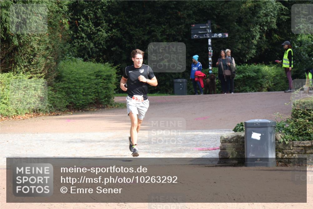13.09.2026 - Stadtparktriathlon Emre Sener http://msf.ph/oto/10263292 13.09.2026 10:51:15 Laufen 232 meine-sportfotos.de