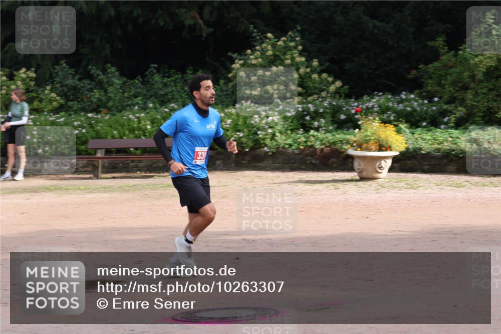 13.09.2026 - Stadtparktriathlon Emre Sener http://msf.ph/oto/10263307 13.09.2026 10:51:46 Laufen 133, 311, 339 meine-sportfotos.de