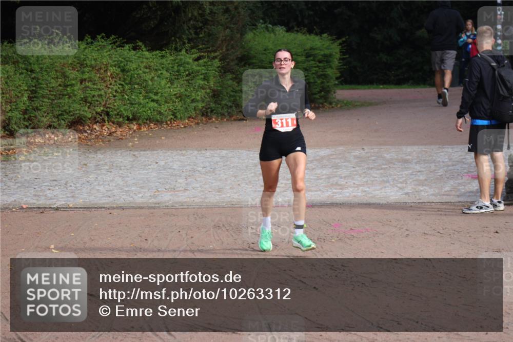 13.09.2026 - Stadtparktriathlon Emre Sener http://msf.ph/oto/10263312 13.09.2026 10:52:01 Laufen 311, 311 meine-sportfotos.de
