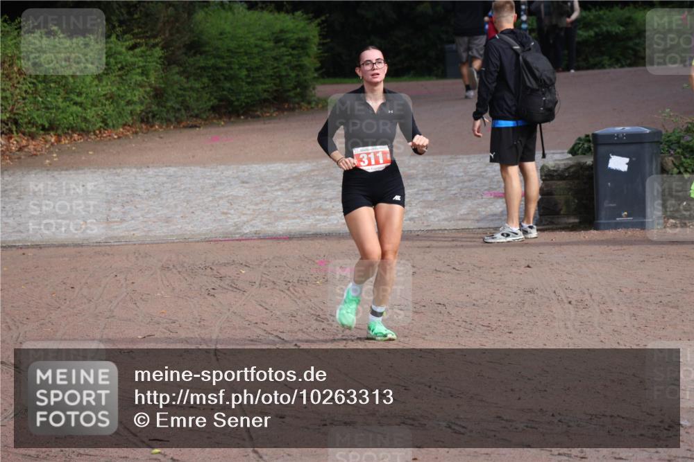 13.09.2026 - Stadtparktriathlon Emre Sener http://msf.ph/oto/10263313 13.09.2026 10:52:02 Laufen 25, 311, 311 meine-sportfotos.de