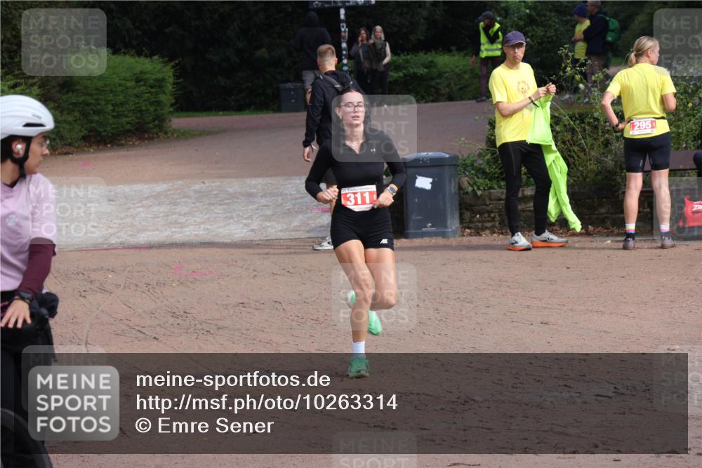 13.09.2026 - Stadtparktriathlon Emre Sener http://msf.ph/oto/10263314 13.09.2026 10:52:03 Laufen 25, 311, 295, 311 meine-sportfotos.de
