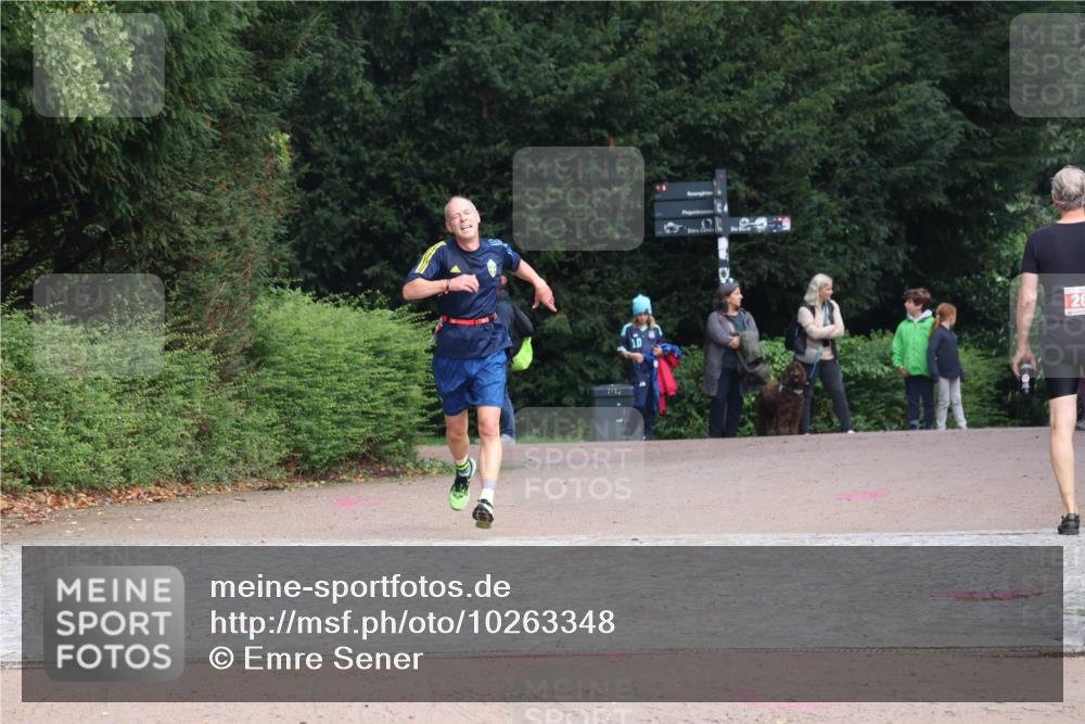 13.09.2026 - Stadtparktriathlon Emre Sener http://msf.ph/oto/10263348 13.09.2026 10:54:40 Laufen 26, 225, 239 meine-sportfotos.de
