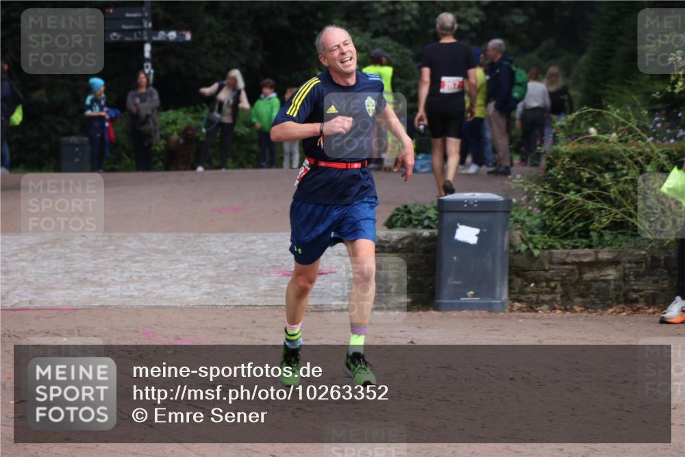 13.09.2026 - Stadtparktriathlon Emre Sener http://msf.ph/oto/10263352 13.09.2026 10:54:45 Laufen 239 meine-sportfotos.de