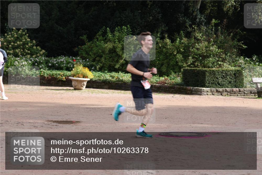 13.09.2026 - Stadtparktriathlon Emre Sener http://msf.ph/oto/10263378 13.09.2026 10:55:24 Laufen 216, 217, 228, 287, 300, 321 meine-sportfotos.de