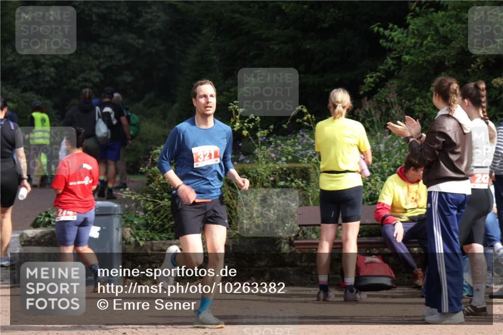 13.09.2026 - Stadtparktriathlon Emre Sener http://msf.ph/oto/10263382 13.09.2026 10:55:37 Laufen 1321, 242, 321 meine-sportfotos.de