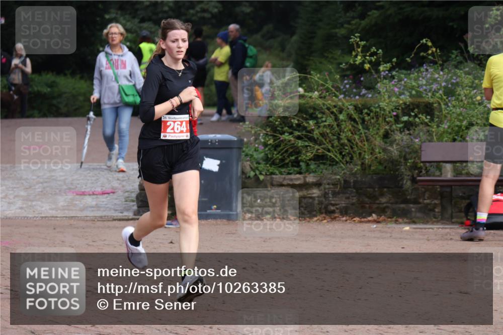 13.09.2026 - Stadtparktriathlon Emre Sener http://msf.ph/oto/10263385 13.09.2026 10:56:12 Laufen 25, 264, 264, 293, 301 meine-sportfotos.de