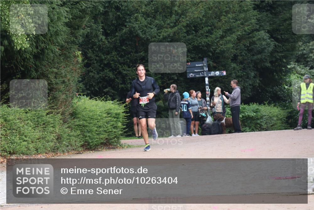 13.09.2026 - Stadtparktriathlon Emre Sener http://msf.ph/oto/10263404 13.09.2026 10:57:52 Laufen 322, 10, 249, 285, 322 meine-sportfotos.de