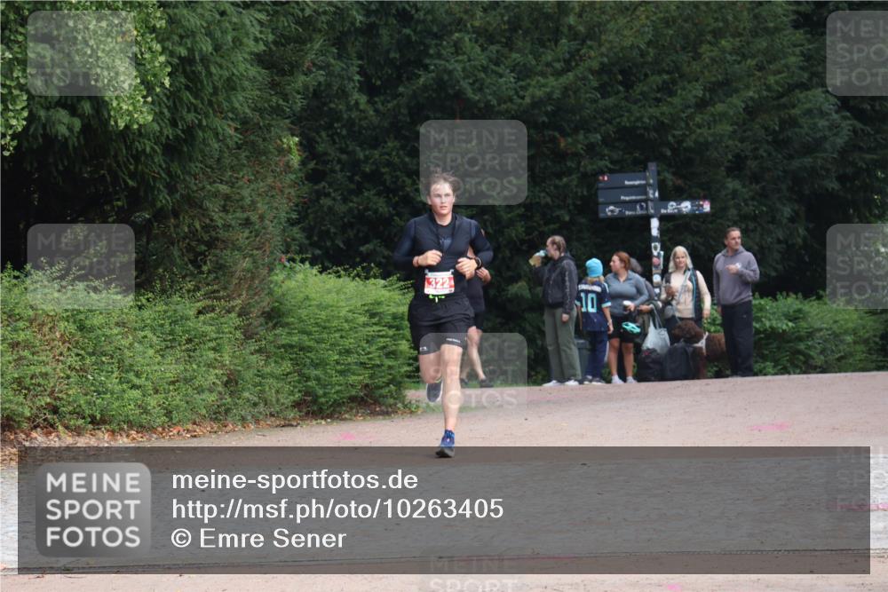 13.09.2026 - Stadtparktriathlon Emre Sener http://msf.ph/oto/10263405 13.09.2026 10:57:53 Laufen 322, 10, 249, 285, 322 meine-sportfotos.de