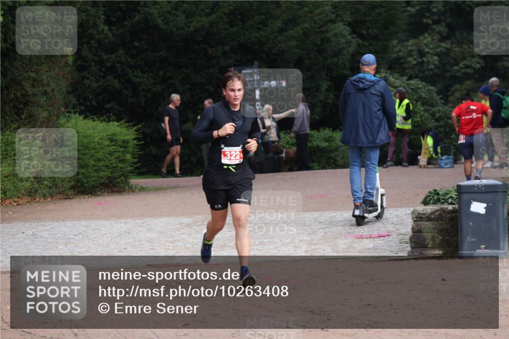 13.09.2026 - Stadtparktriathlon Emre Sener http://msf.ph/oto/10263408 13.09.2026 10:57:57 Laufen 322, 249, 285, 322 meine-sportfotos.de