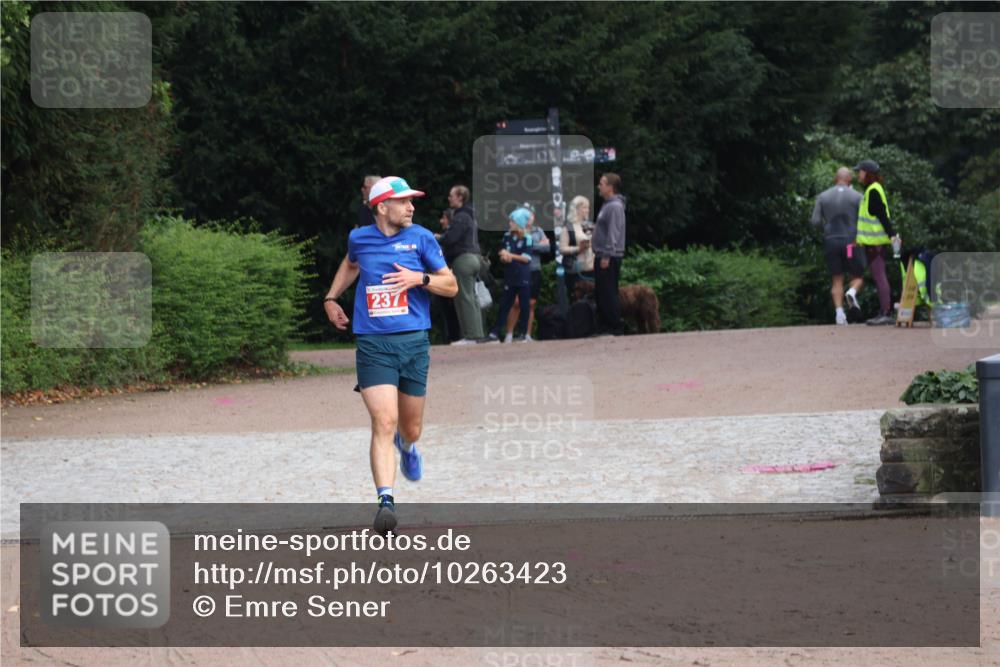 13.09.2026 - Stadtparktriathlon Emre Sener http://msf.ph/oto/10263423 13.09.2026 10:58:34 Laufen 237, 237 meine-sportfotos.de