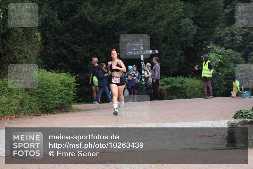13.09.2026 - Stadtparktriathlon Emre Sener http://msf.ph/oto/10263439 13.09.2026 10:58:56 Laufen 238, 210, 238, 286 meine-sportfotos.de