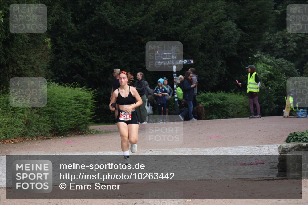 13.09.2026 - Stadtparktriathlon Emre Sener http://msf.ph/oto/10263442 13.09.2026 10:58:58 Laufen 238, 210, 238, 286 meine-sportfotos.de