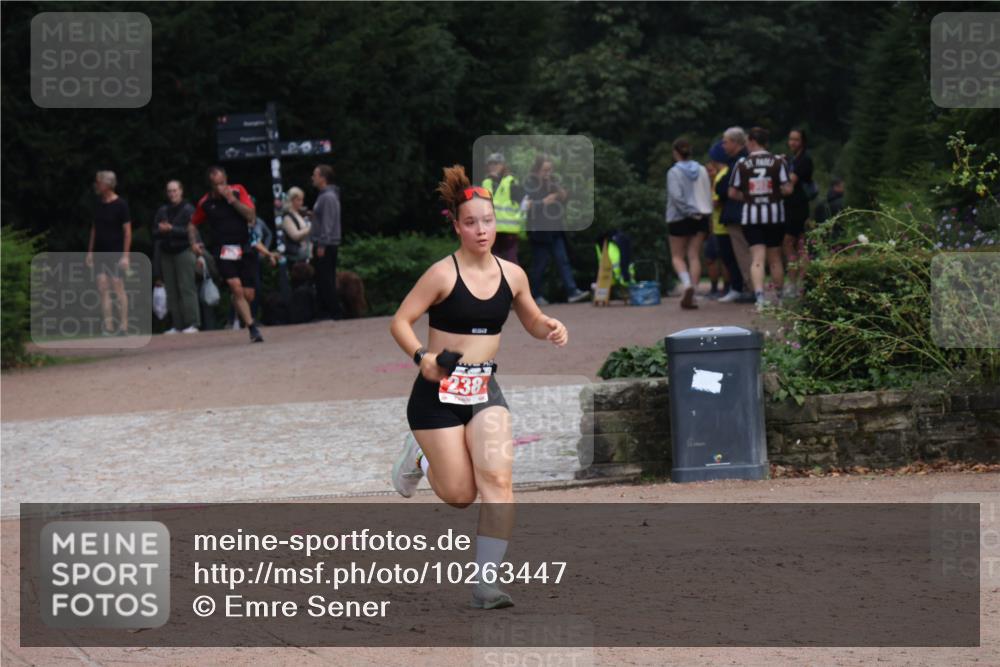 13.09.2026 - Stadtparktriathlon Emre Sener http://msf.ph/oto/10263447 13.09.2026 10:59:01 Laufen 238, 210, 238, 286 meine-sportfotos.de