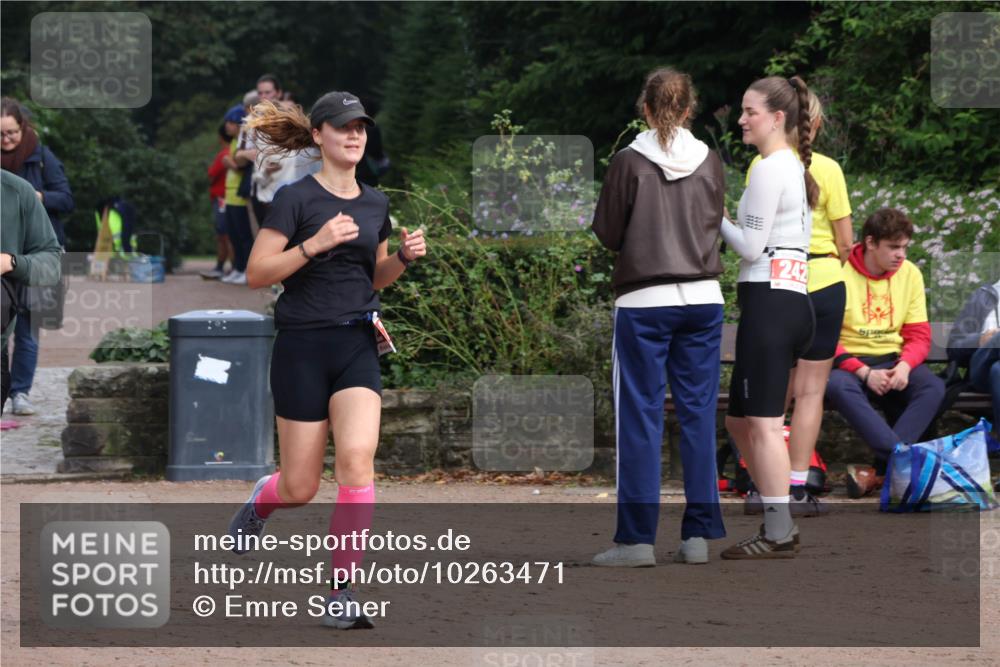 13.09.2026 - Stadtparktriathlon Emre Sener http://msf.ph/oto/10263471 13.09.2026 10:59:33 Laufen 242, 219, 284 meine-sportfotos.de