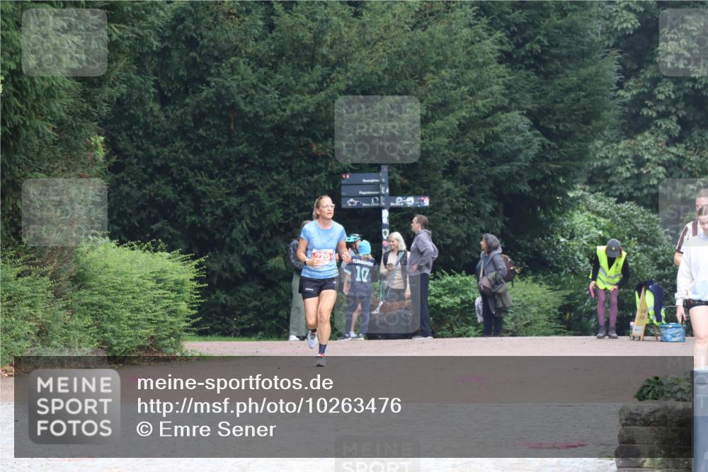 13.09.2026 - Stadtparktriathlon Emre Sener http://msf.ph/oto/10263476 13.09.2026 10:59:42 Laufen 220, 17, 219, 220 meine-sportfotos.de