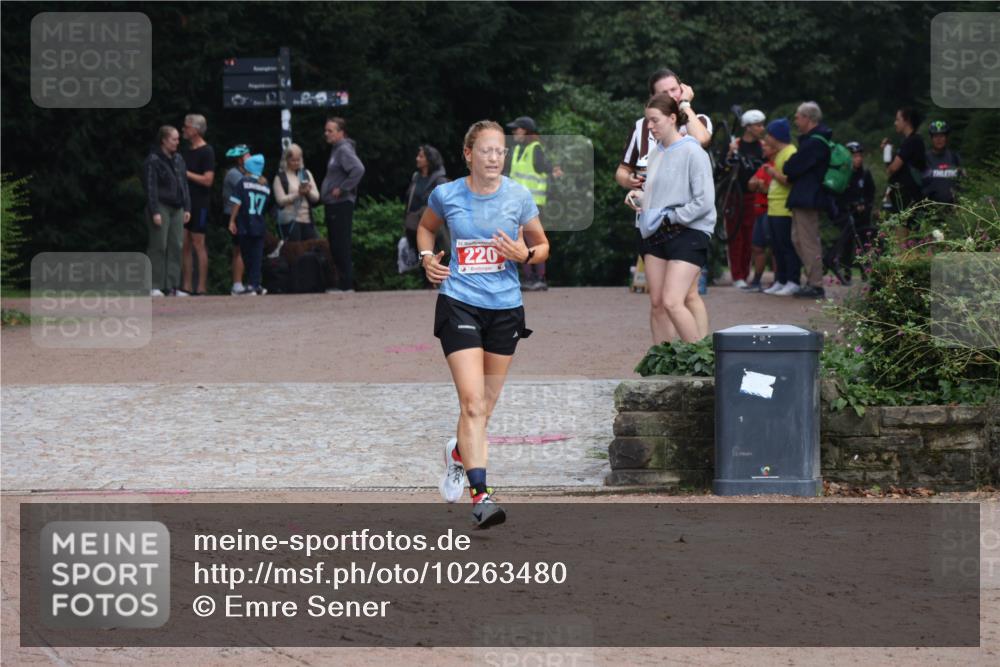 13.09.2026 - Stadtparktriathlon Emre Sener http://msf.ph/oto/10263480 13.09.2026 10:59:48 Laufen 17, 220, 219, 220, 227 meine-sportfotos.de