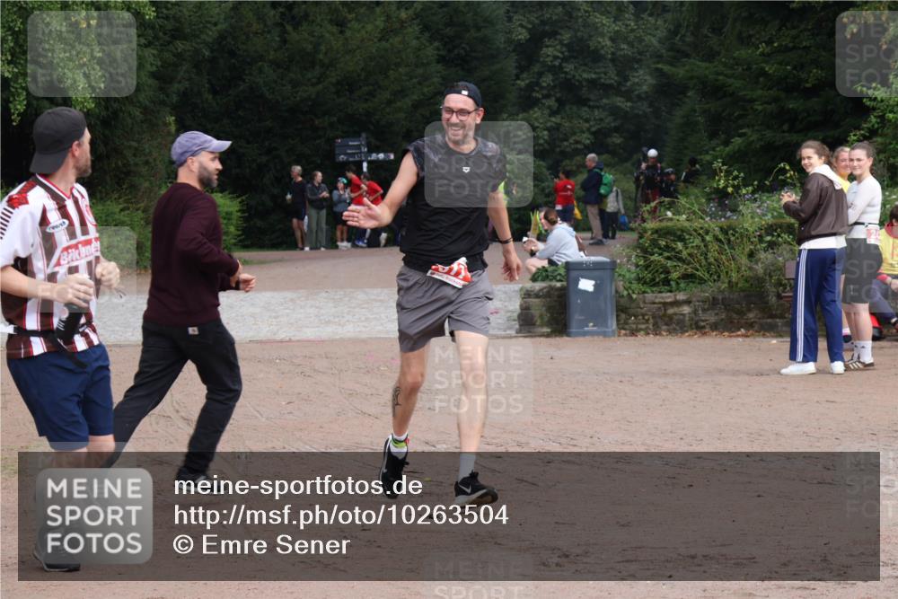 13.09.2026 - Stadtparktriathlon Emre Sener http://msf.ph/oto/10263504 13.09.2026 11:00:19 Laufen 317 meine-sportfotos.de