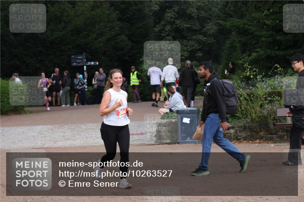 13.09.2026 - Stadtparktriathlon Emre Sener http://msf.ph/oto/10263527 13.09.2026 11:01:21 Laufen 1304, 304, 316, 335 meine-sportfotos.de