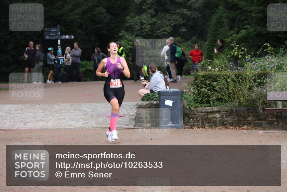 13.09.2026 - Stadtparktriathlon Emre Sener http://msf.ph/oto/10263533 13.09.2026 11:01:31 Laufen 17, 316, 304, 309, 316, 335, 337 meine-sportfotos.de