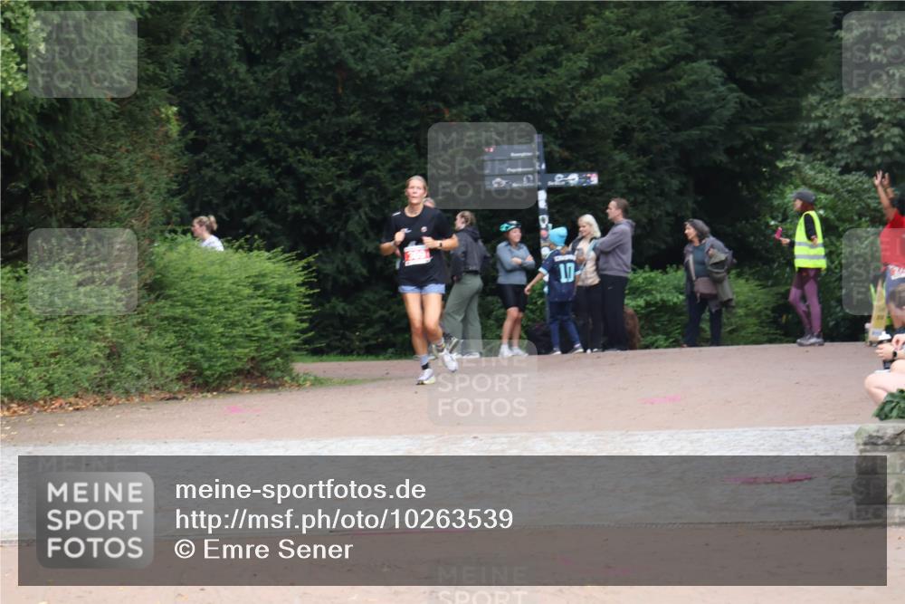 13.09.2026 - Stadtparktriathlon Emre Sener http://msf.ph/oto/10263539 13.09.2026 11:01:41 Laufen 10, 274, 309, 316, 337 meine-sportfotos.de