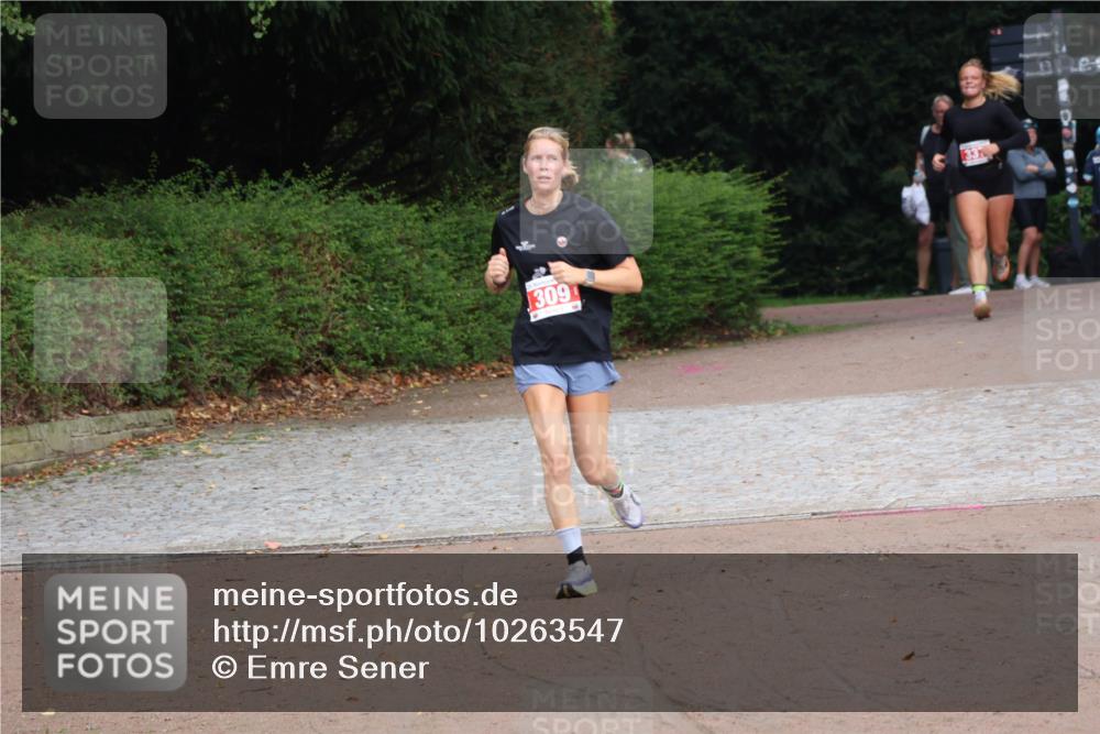 13.09.2026 - Stadtparktriathlon Emre Sener http://msf.ph/oto/10263547 13.09.2026 11:01:48 Laufen 309, 33, 251, 274, 309, 337 meine-sportfotos.de