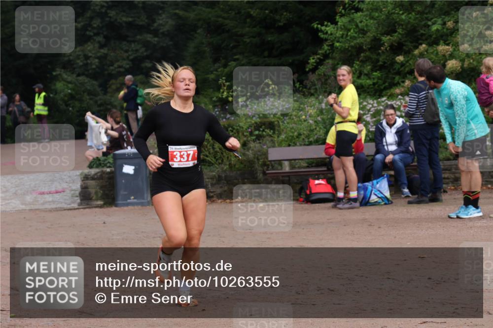 13.09.2026 - Stadtparktriathlon Emre Sener http://msf.ph/oto/10263555 13.09.2026 11:01:55 Laufen 25, 337, 251, 274, 309, 337 meine-sportfotos.de