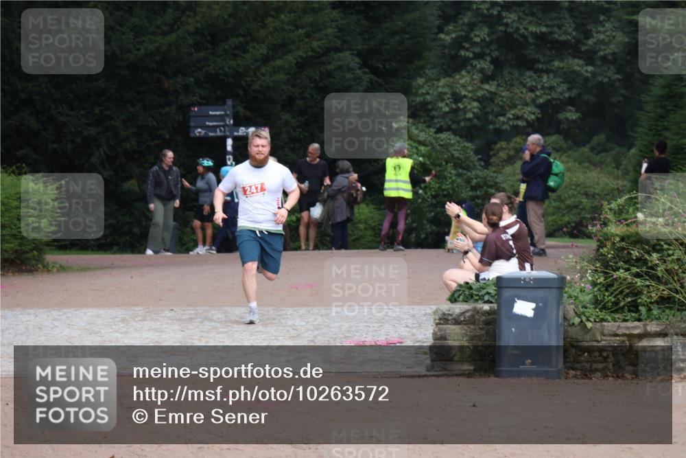 13.09.2026 - Stadtparktriathlon Emre Sener http://msf.ph/oto/10263572 13.09.2026 11:02:19 Laufen 247, 247 meine-sportfotos.de
