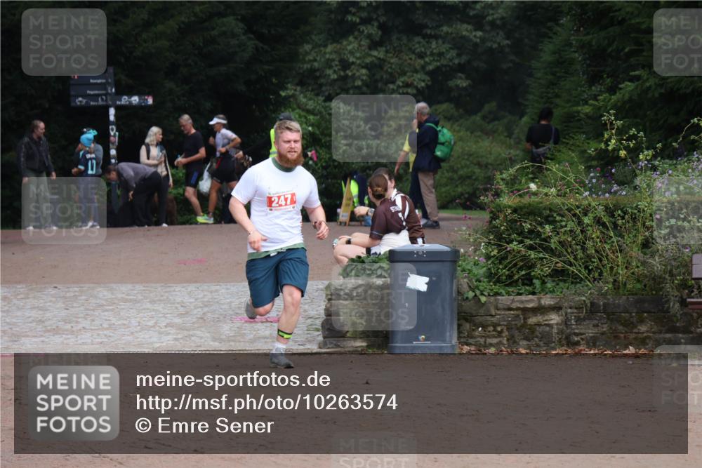13.09.2026 - Stadtparktriathlon Emre Sener http://msf.ph/oto/10263574 13.09.2026 11:02:21 Laufen 247, 247 meine-sportfotos.de