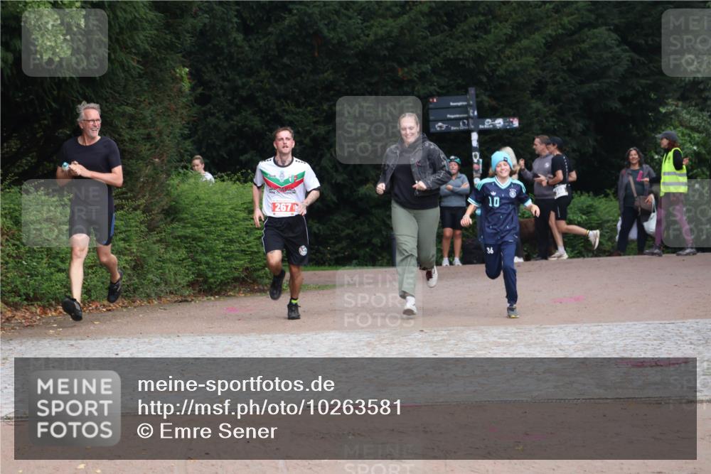 13.09.2026 - Stadtparktriathlon Emre Sener http://msf.ph/oto/10263581 13.09.2026 11:02:52 Laufen 10, 267, 267, 268 meine-sportfotos.de