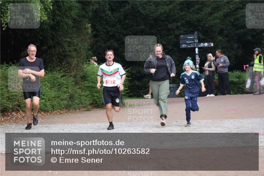 13.09.2026 - Stadtparktriathlon Emre Sener http://msf.ph/oto/10263582 13.09.2026 11:02:53 Laufen 267, 267, 268 meine-sportfotos.de