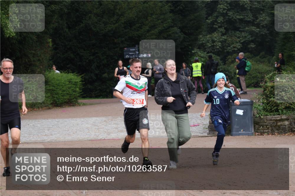 13.09.2026 - Stadtparktriathlon Emre Sener http://msf.ph/oto/10263587 13.09.2026 11:02:57 Laufen 267, 10, 267, 268 meine-sportfotos.de