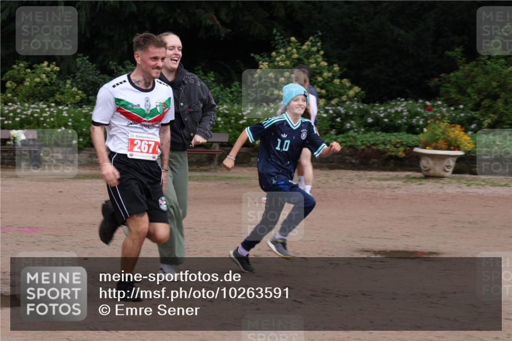 13.09.2026 - Stadtparktriathlon Emre Sener http://msf.ph/oto/10263591 13.09.2026 11:03:00 Laufen 25, 267, 10, 267, 268 meine-sportfotos.de