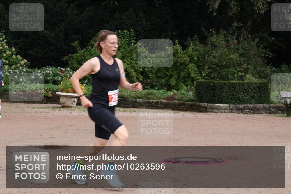 13.09.2026 - Stadtparktriathlon Emre Sener http://msf.ph/oto/10263596 13.09.2026 11:03:07 Laufen 127, 243, 268 meine-sportfotos.de