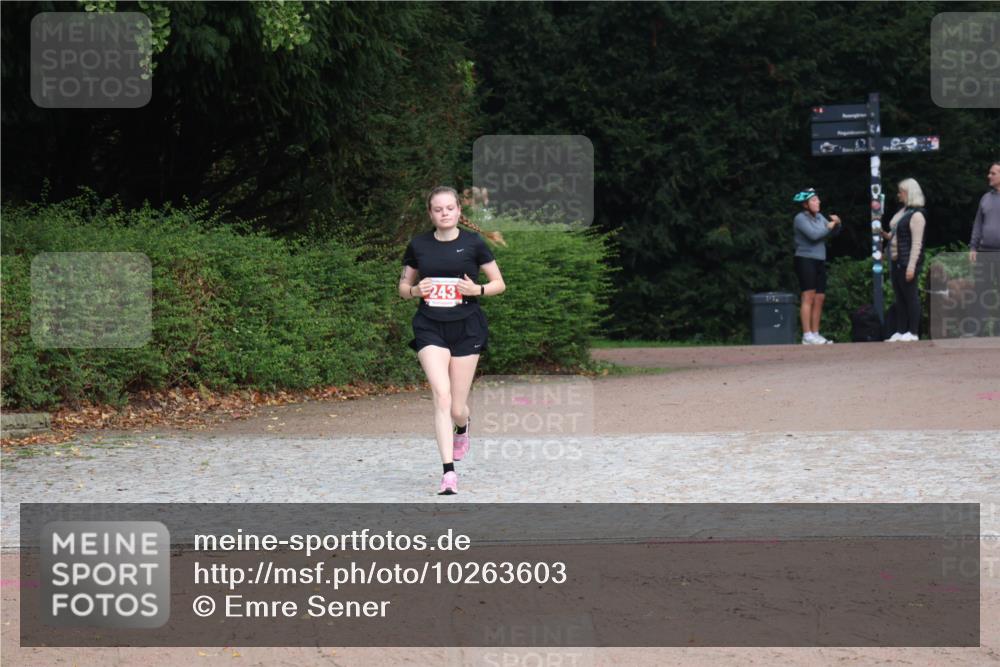 13.09.2026 - Stadtparktriathlon Emre Sener http://msf.ph/oto/10263603 13.09.2026 11:03:18 Laufen 243, 243, 296 meine-sportfotos.de