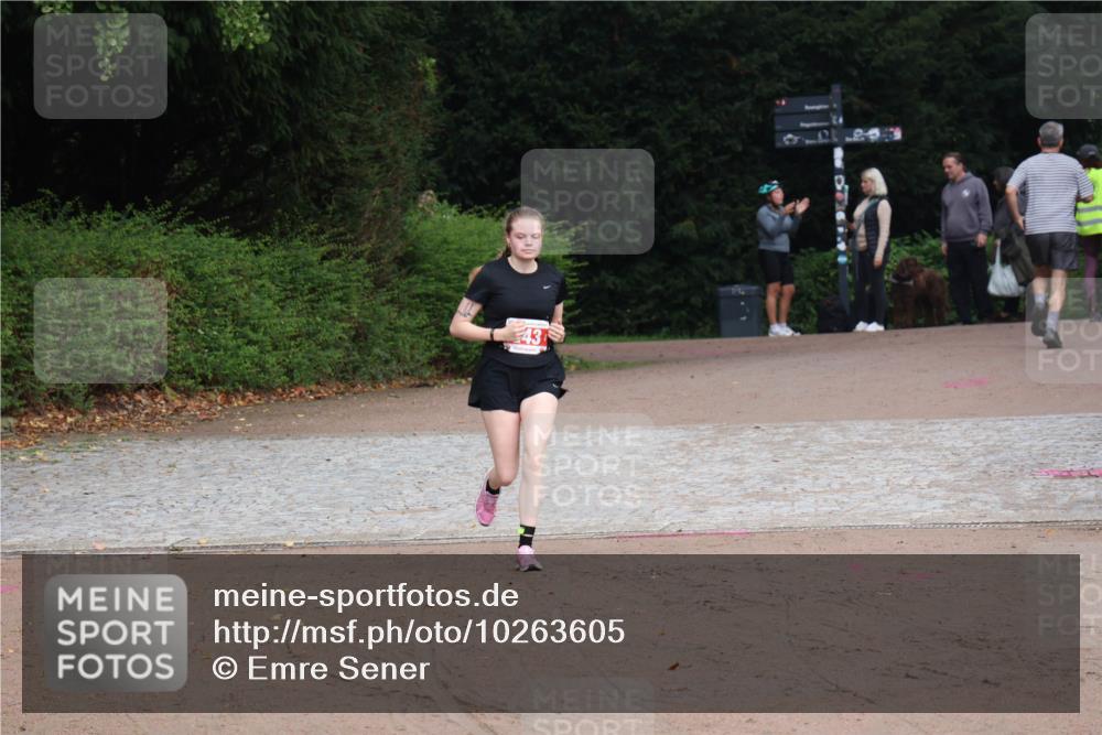 13.09.2026 - Stadtparktriathlon Emre Sener http://msf.ph/oto/10263605 13.09.2026 11:03:19 Laufen 243, 296 meine-sportfotos.de