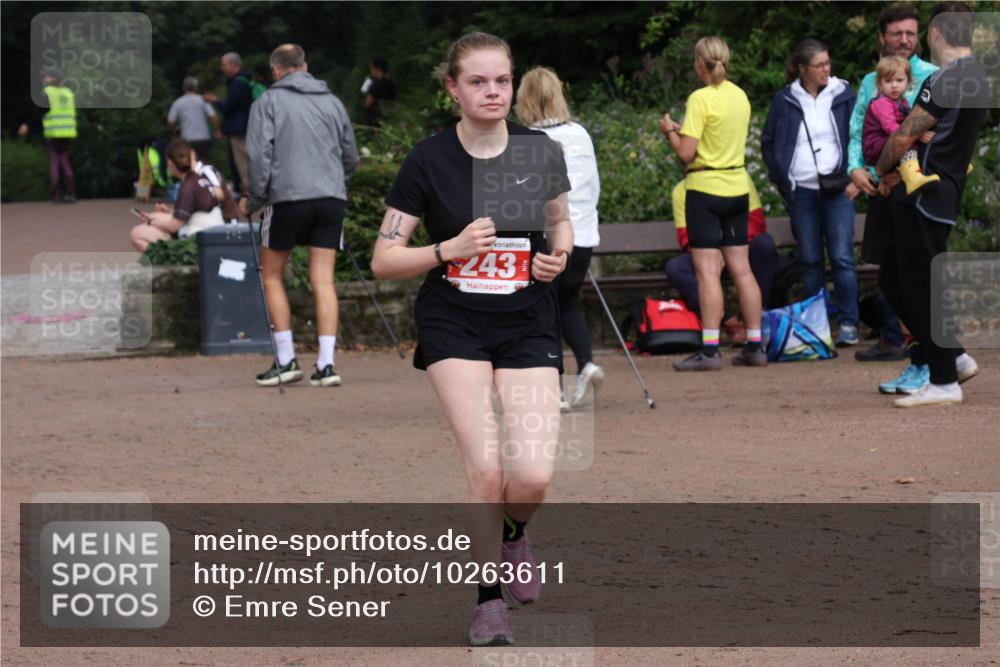 13.09.2026 - Stadtparktriathlon Emre Sener http://msf.ph/oto/10263611 13.09.2026 11:03:25 Laufen 243, 243, 296 meine-sportfotos.de