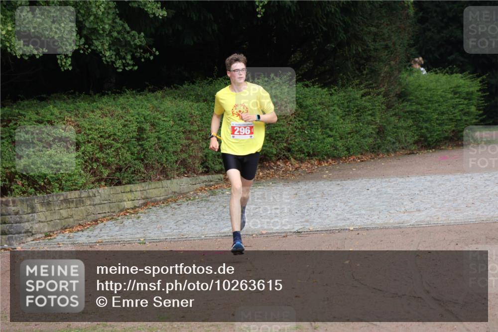 13.09.2026 - Stadtparktriathlon Emre Sener http://msf.ph/oto/10263615 13.09.2026 11:03:37 Laufen 296, 243, 296 meine-sportfotos.de