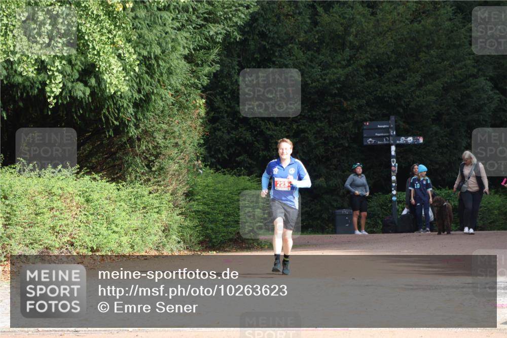 13.09.2026 - Stadtparktriathlon Emre Sener http://msf.ph/oto/10263623 13.09.2026 11:04:14 Laufen 223, 10, 223, 305 meine-sportfotos.de