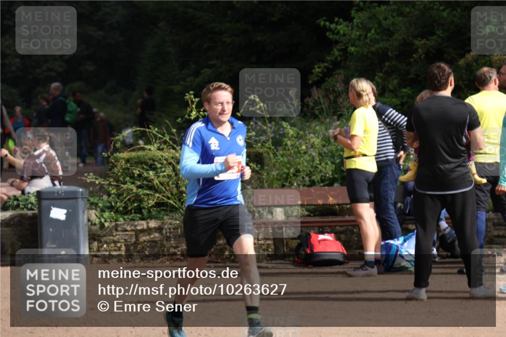 13.09.2026 - Stadtparktriathlon Emre Sener http://msf.ph/oto/10263627 13.09.2026 11:04:19 Laufen 223, 305 meine-sportfotos.de